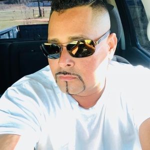 Meet your Posher, Paco